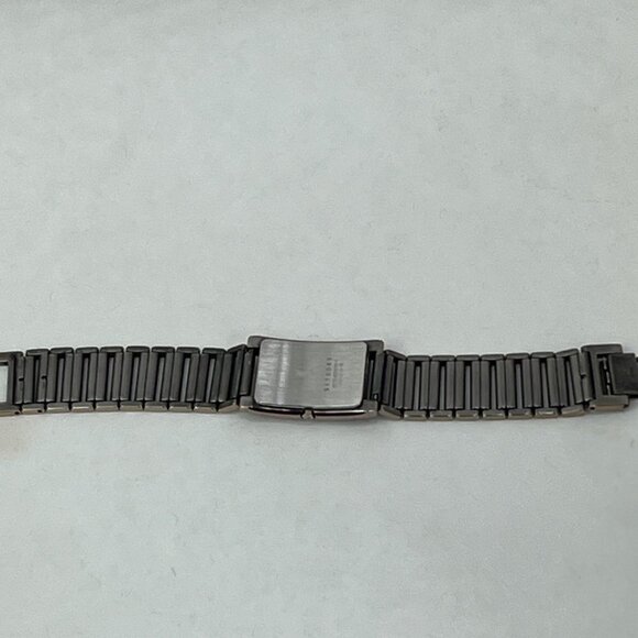 YVES SAINT LAURENT YSL STAINLESS STEEL WATCH New Battery Works! - Picture 7 of 13